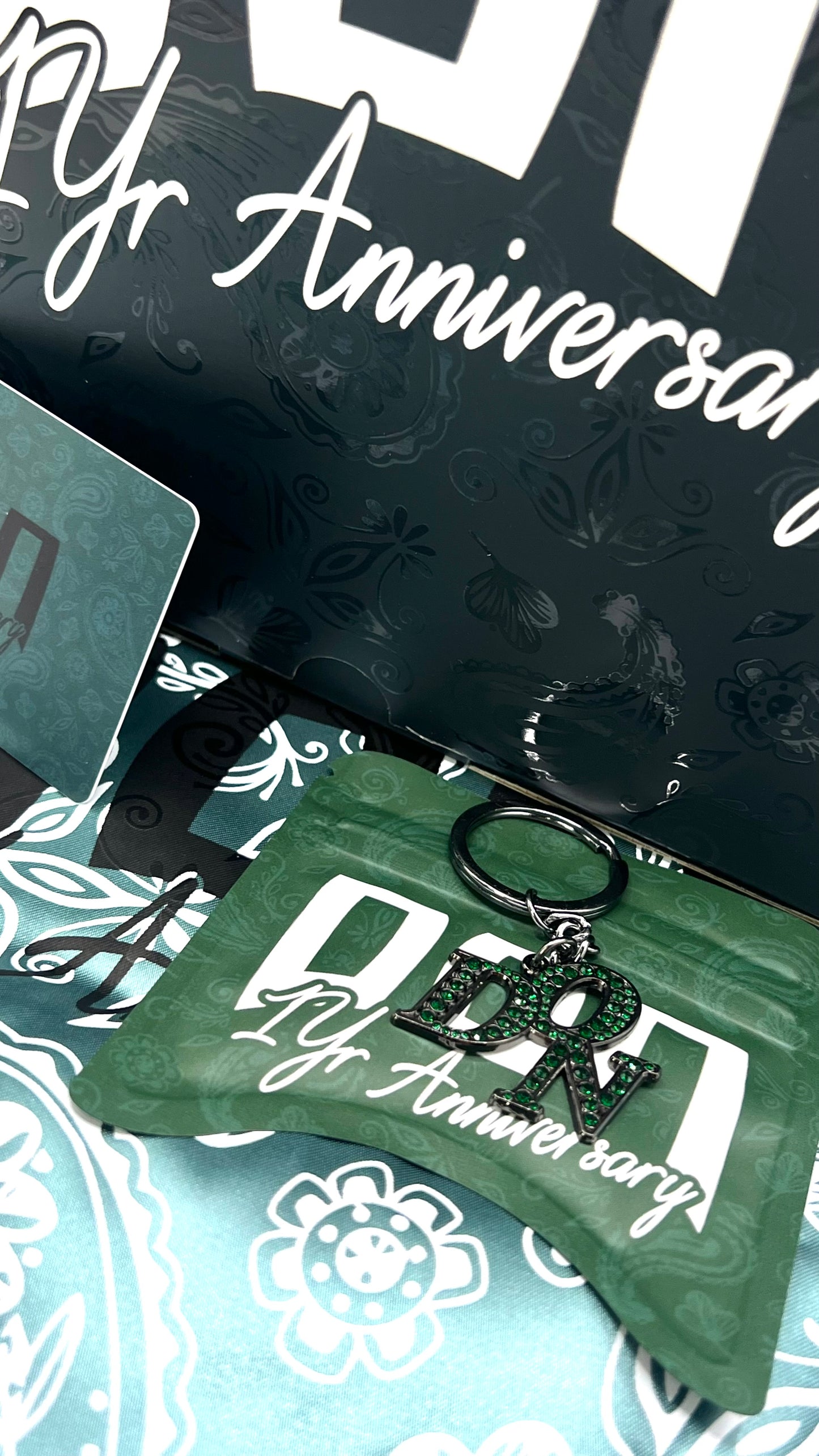 DON HATS 1 YEAR ANIVERSARIO