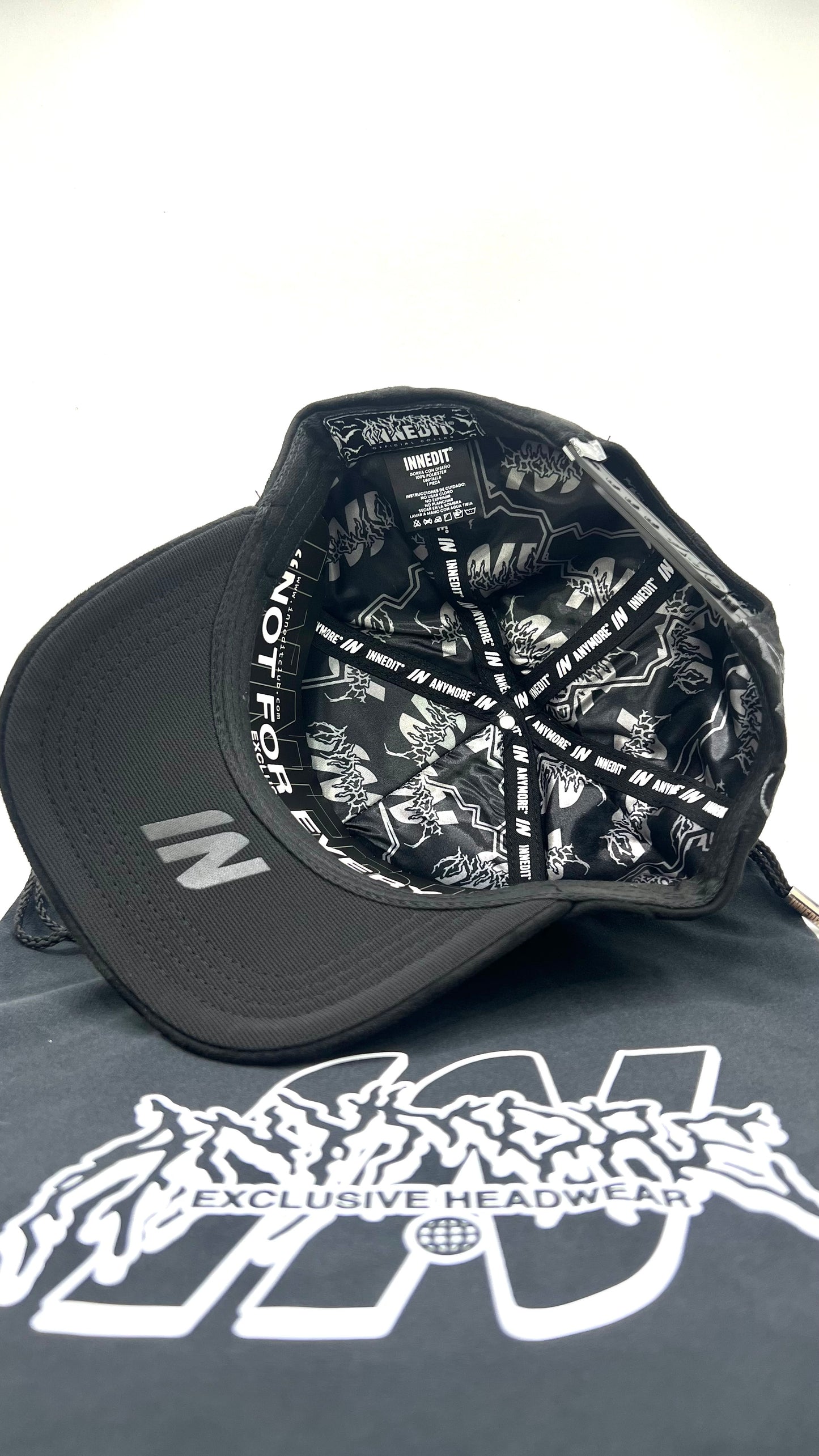 INNEDIT X ANYMORE BRUCE WAYNE